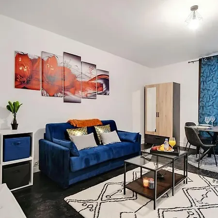 Cosy Aux Portes De Paris Apartment *